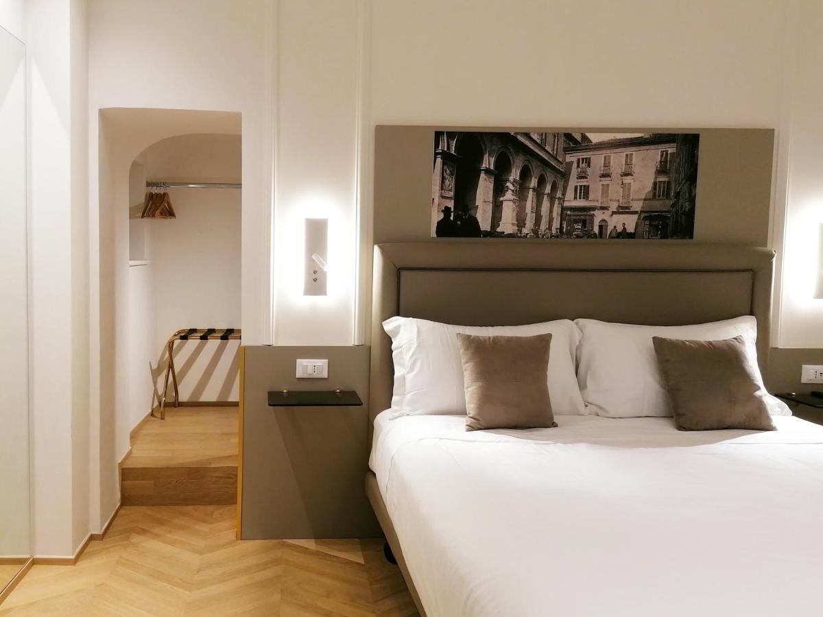 Palazzo Cortesi Macerata Bagian luar foto