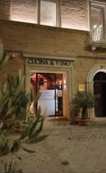 Palazzo Cortesi Macerata Bagian luar foto